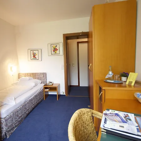 Hotel Am Hohenzollernplatz