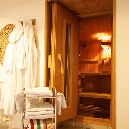 Am Hohenzollernplatz Hotel 3*