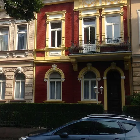 Am Hohenzollernplatz
